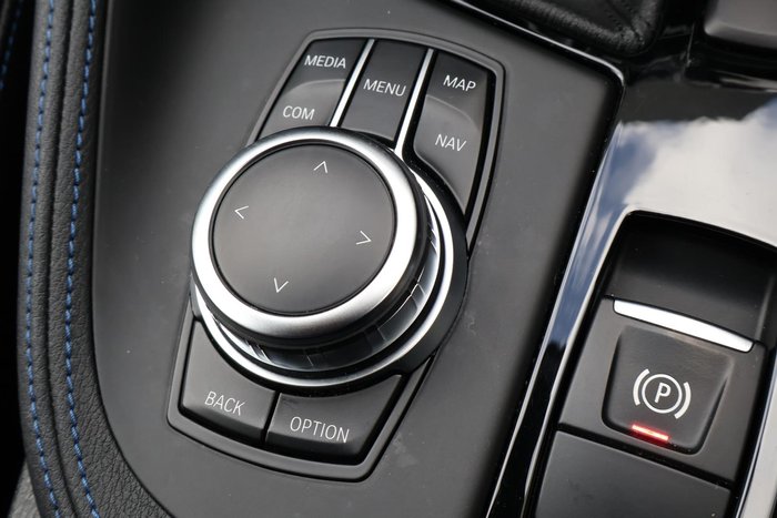 2022 BMW X1 sDrive20i
