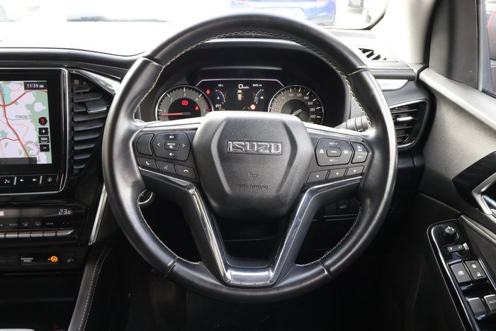 2022 Isuzu MU-X LS-T