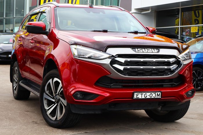 2022 Isuzu MU-X LS-T