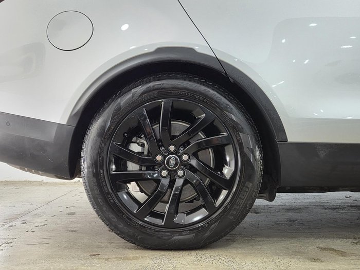 2020 Land Rover Discovery SD6 HSE