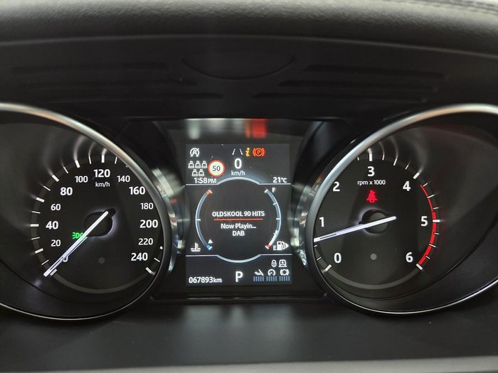 2020 Land Rover Discovery SD6 HSE
