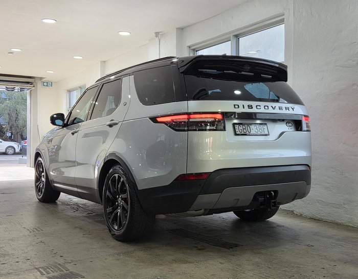 2020 Land Rover Discovery SD6 HSE