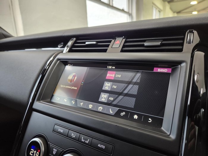 2020 Land Rover Discovery SD6 HSE