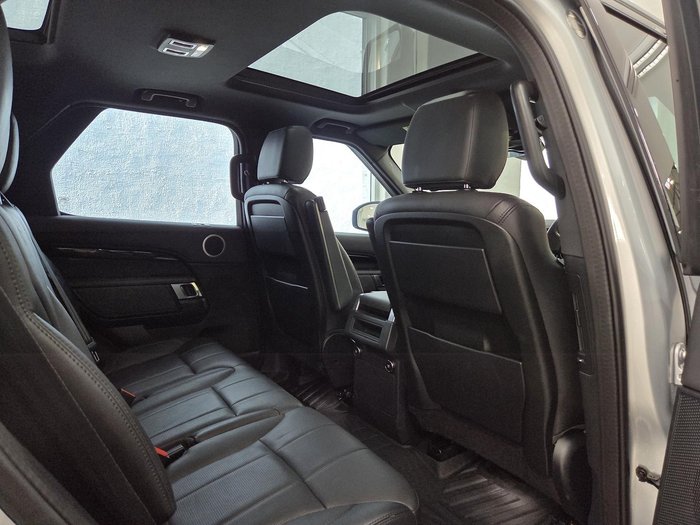 2020 Land Rover Discovery SD6 HSE