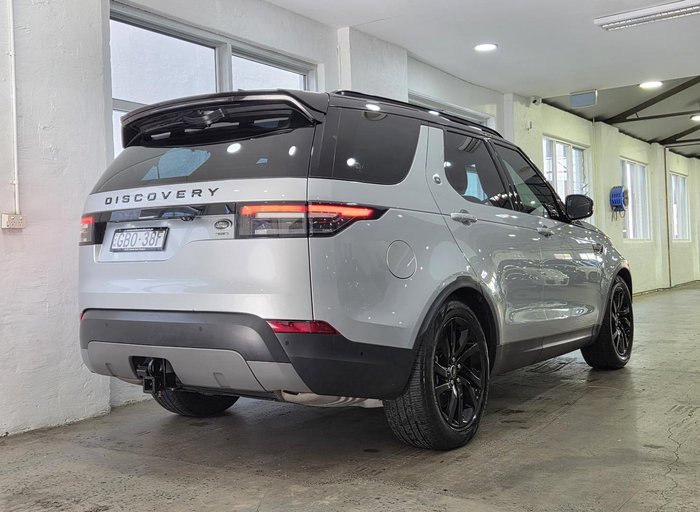 2020 Land Rover Discovery SD6 HSE