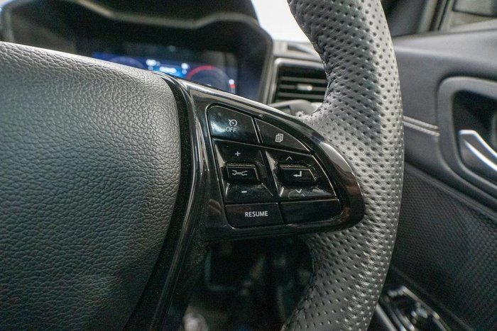 2025 Mahindra XUV3XO AX7L