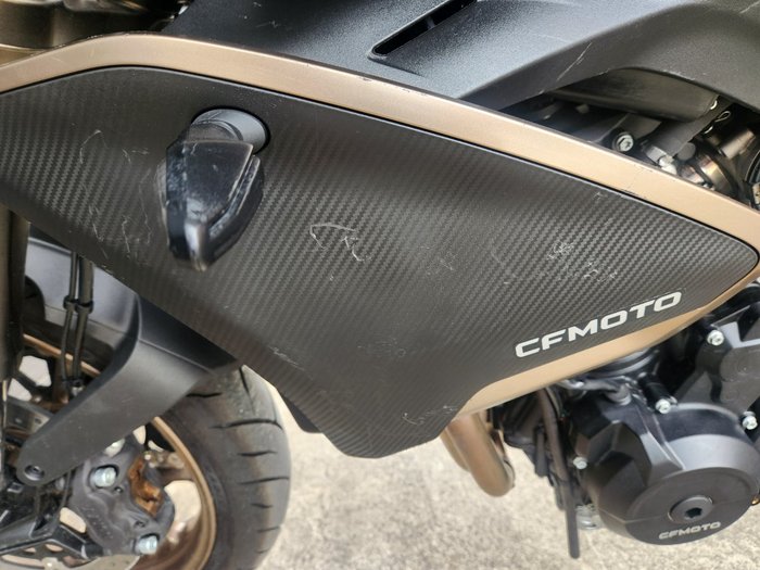 2024 CFMOTO NK ADVANCE BLACK