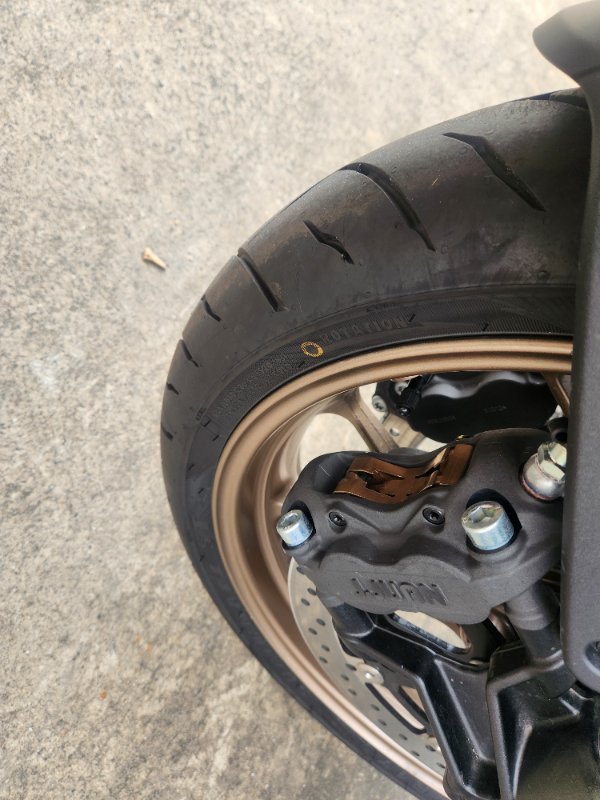 2024 CFMOTO NK ADVANCE BLACK