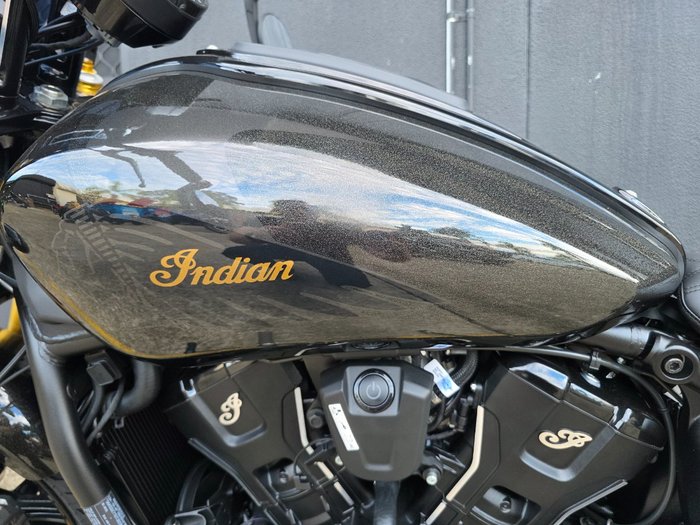 2026 Indian SCOUT 101 LIMITED BLACK