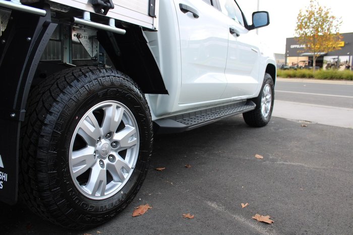 2025 Mitsubishi Triton GLX+