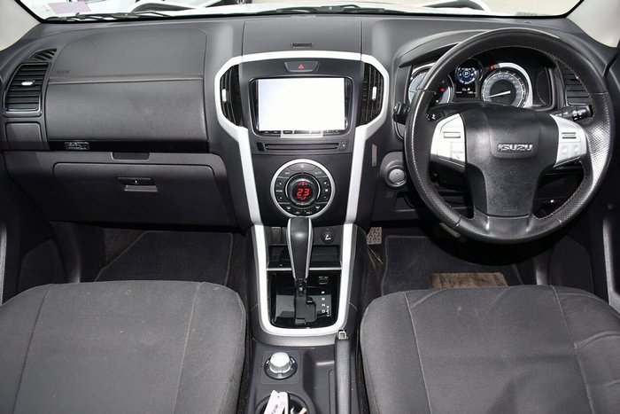 2018 Isuzu MU-X LS-T