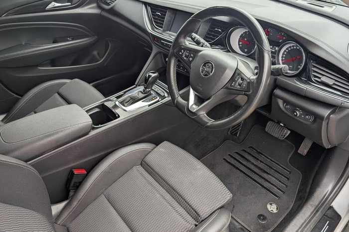 2018 Holden Commodore RS
