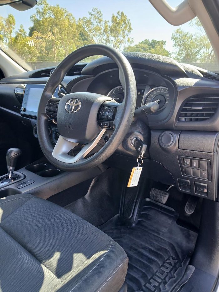2021 Toyota Hilux SR