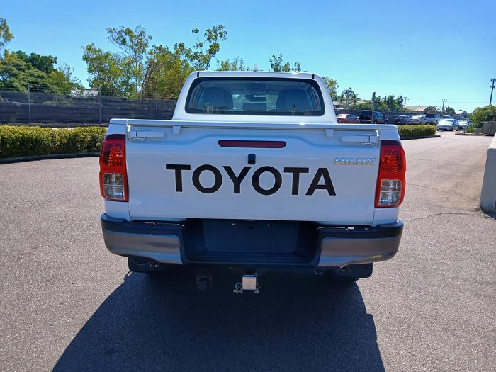 2021 Toyota Hilux SR