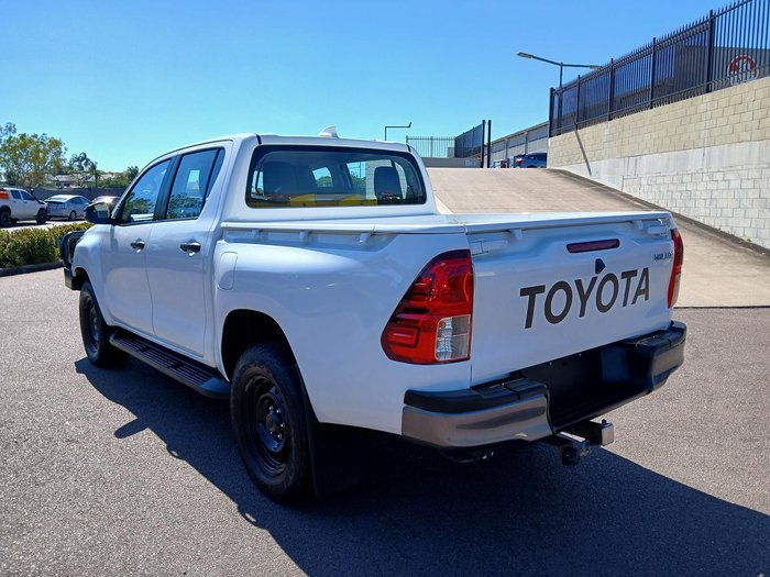 2021 Toyota Hilux SR