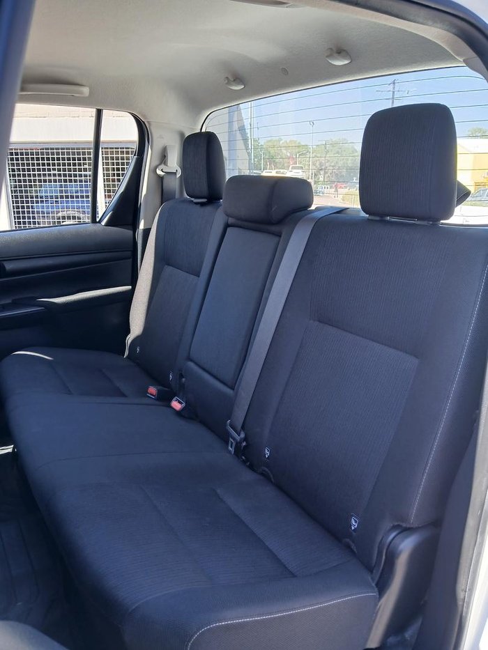 2021 Toyota Hilux SR