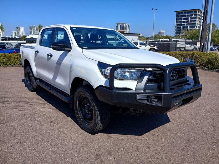 2021 Toyota Hilux SR