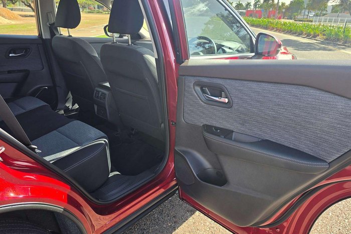 2025 Nissan X-TRAIL ST T33 MY25 Scarlet Ember