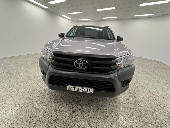 2022 Toyota Hilux Workmate TGN121R 4x2 Silver Sky