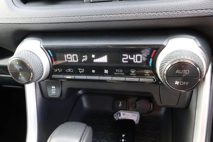 2022 Toyota RAV4 GX