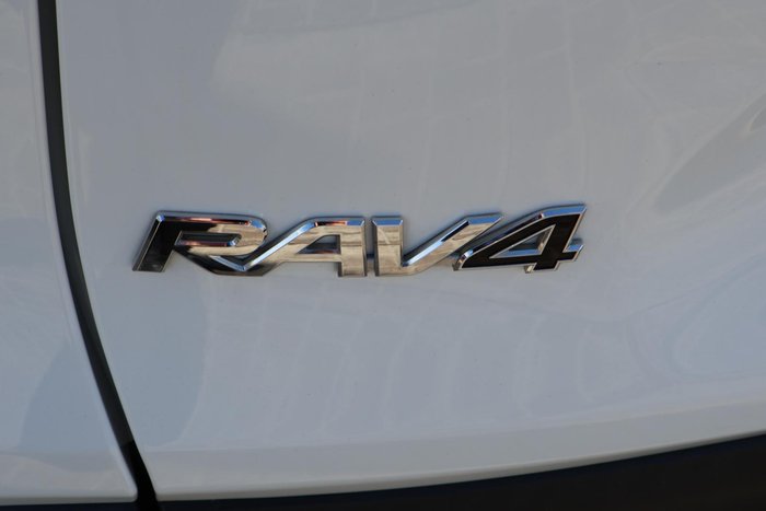 2022 Toyota RAV4 GX
