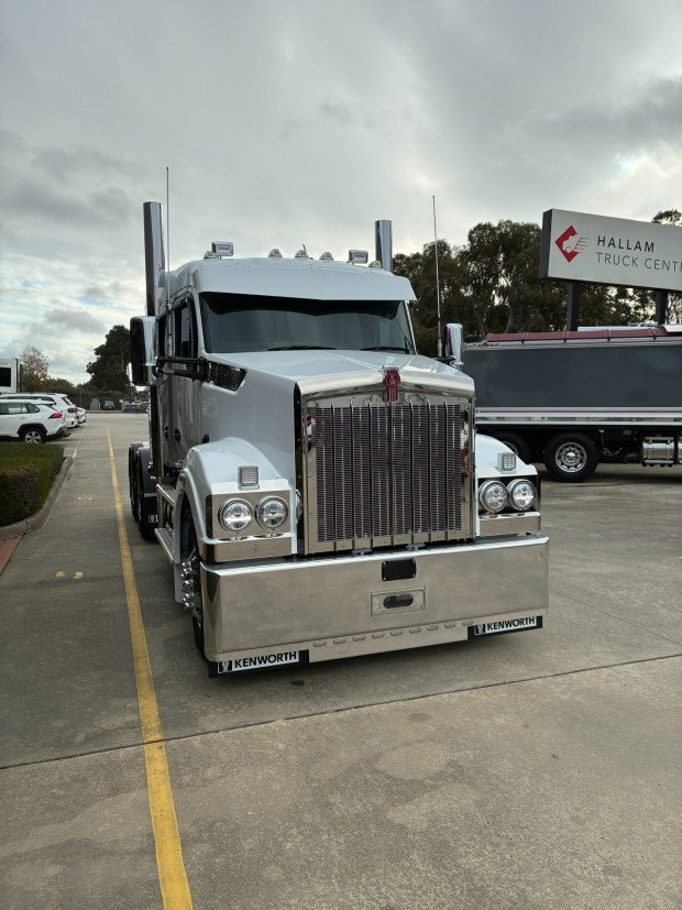 2025 Kenworth T410 T410SAR