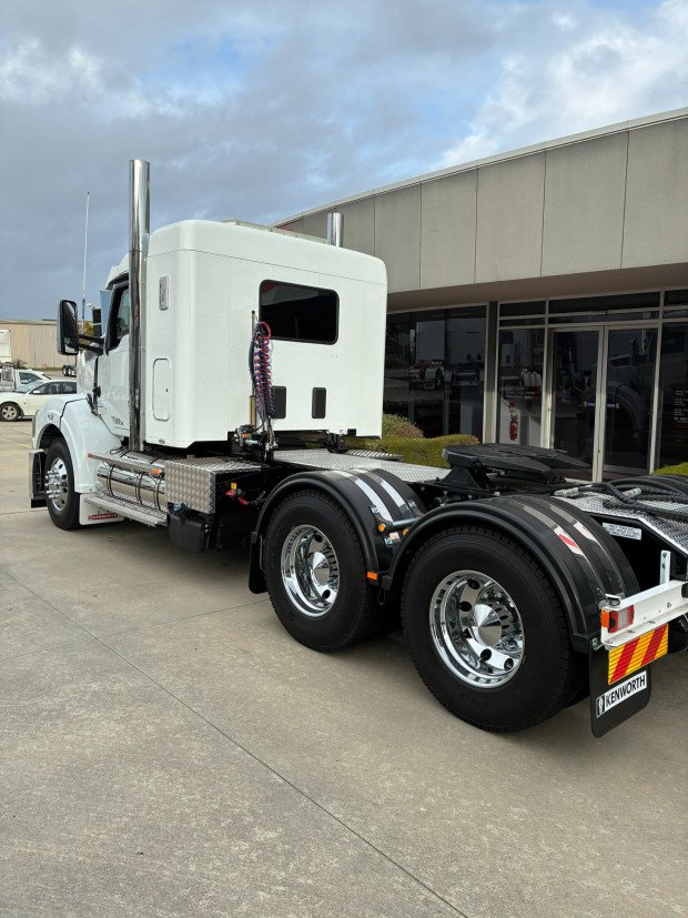 2025 Kenworth T410 T410SAR