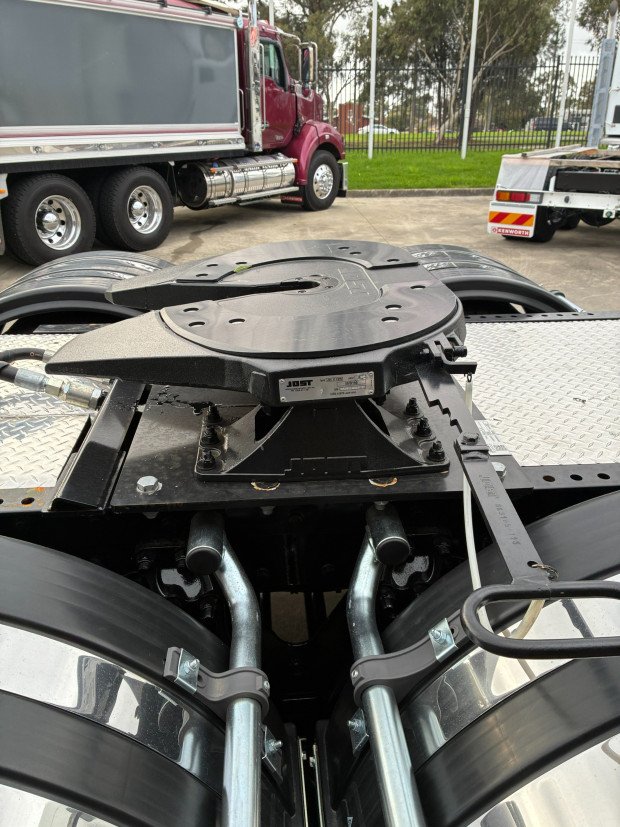 2025 Kenworth T410 T410SAR
