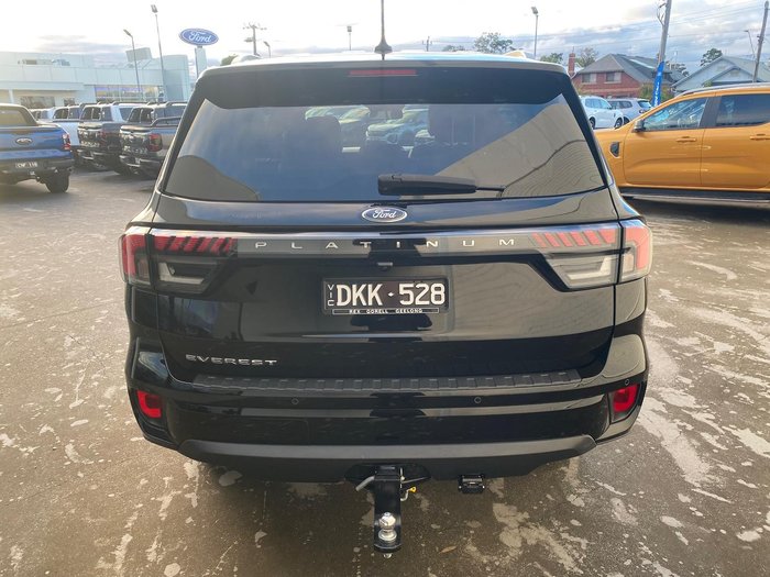 2025 Ford Everest Platinum