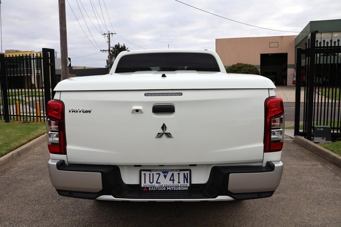 2022 Mitsubishi Triton GLX-R
