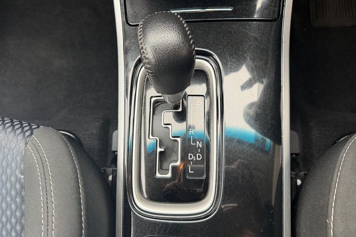 2018 Mitsubishi Outlander ES