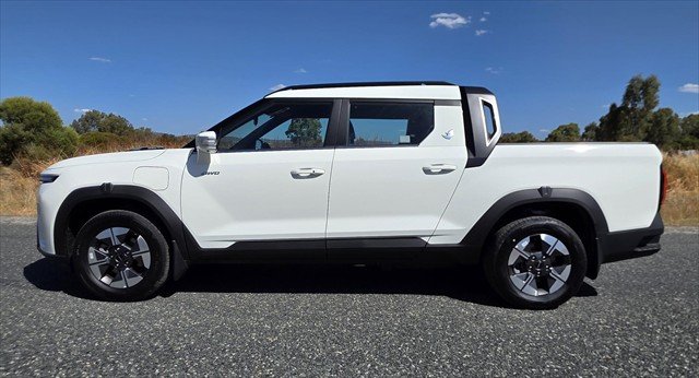 2026 KGM Musso EV 2WD