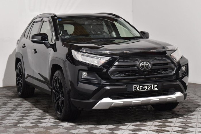 2020 Toyota RAV4 Edge