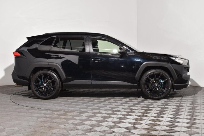 2020 Toyota RAV4 Edge