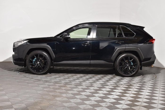 2020 Toyota RAV4 Edge
