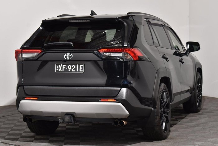 2020 Toyota RAV4 Edge
