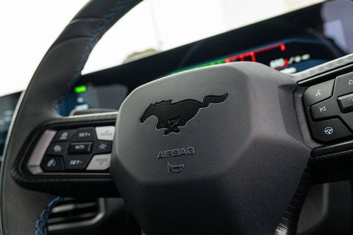 2024 Ford Mustang Dark Horse