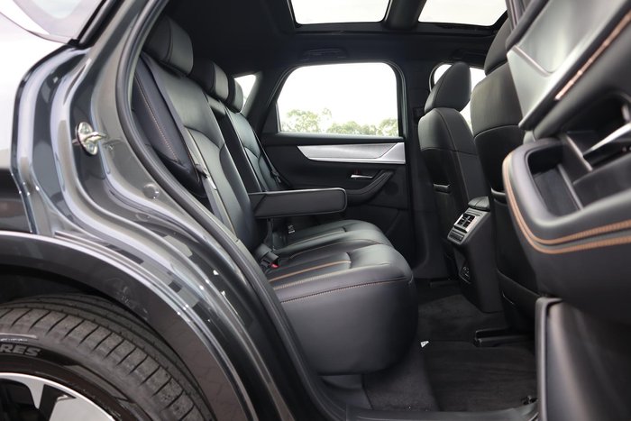 2025 Mazda CX-60 G40e Azami