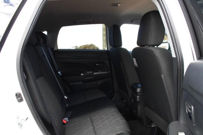 2024 Mitsubishi ASX LS