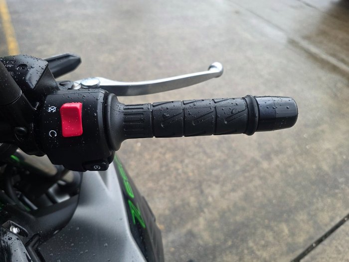 2023 Kawasaki Z650L (LAMS) EBONY