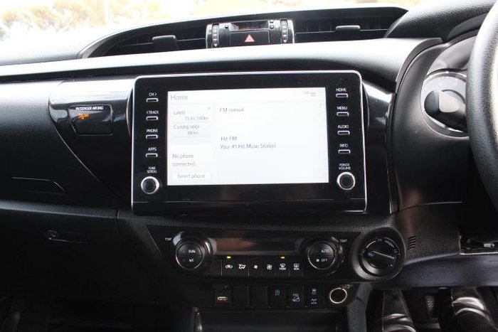 2024 Toyota Hilux SR 48V