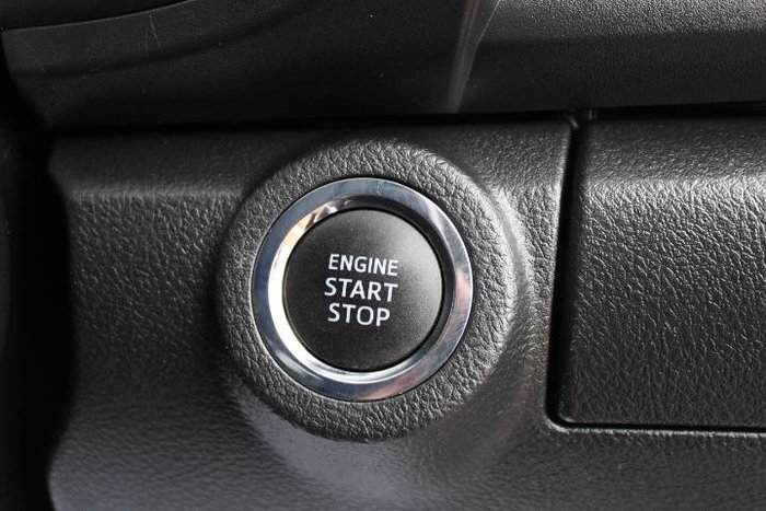 2024 Toyota Hilux SR 48V