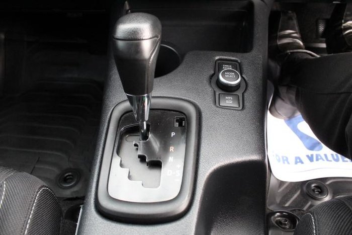2024 Toyota Hilux SR 48V