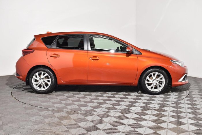 2015 Toyota Corolla Ascent Sport