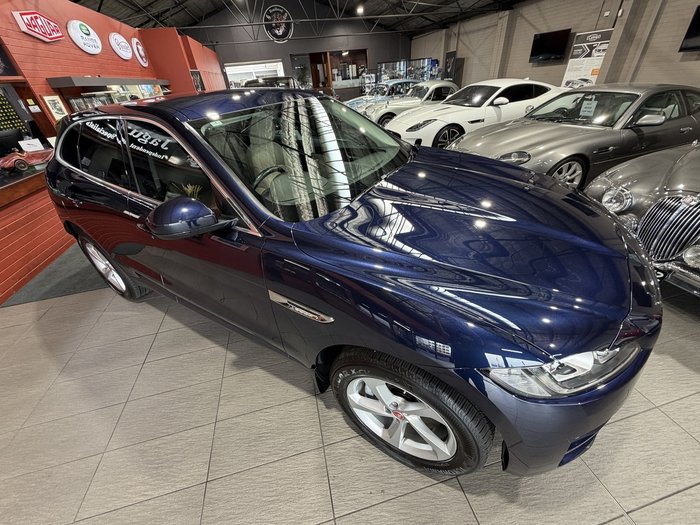 2016 Jaguar F-PACE 30d Prestige