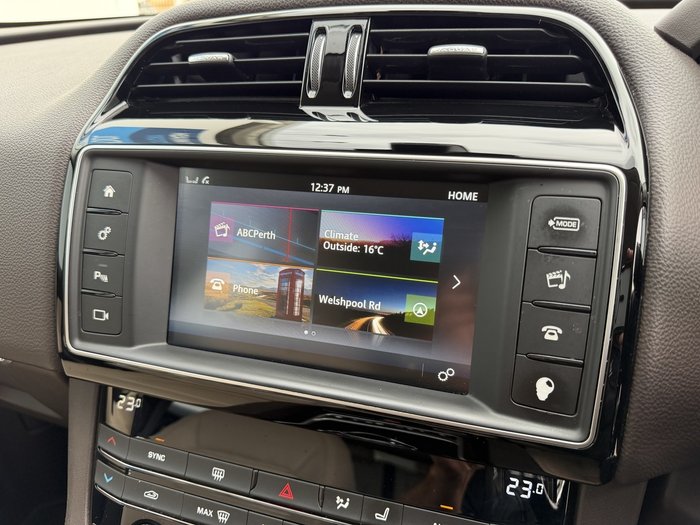 2016 Jaguar F-PACE 30d Prestige
