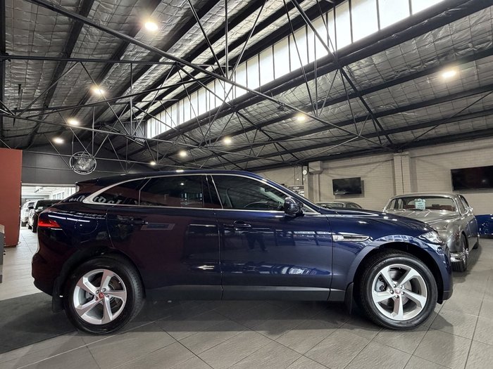 2016 Jaguar F-PACE 30d Prestige