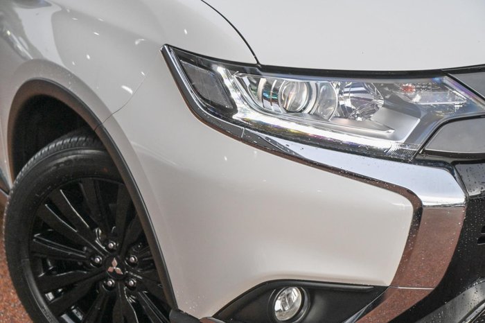 2020 Mitsubishi Outlander Black Edition