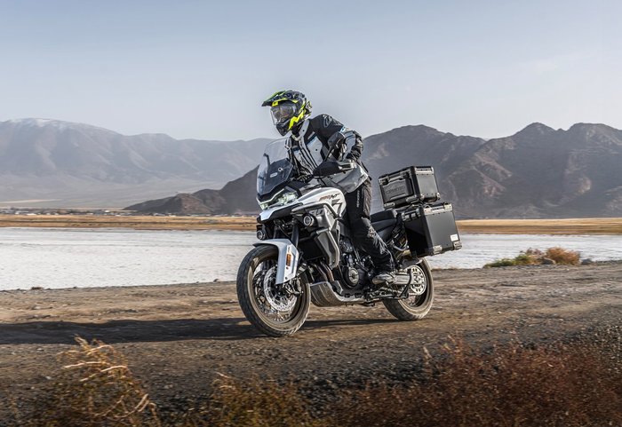 CFMOTO 800MT-ES