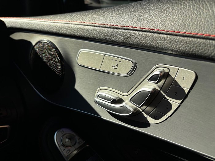 2022 Mercedes-Benz GLC-Class GLC300